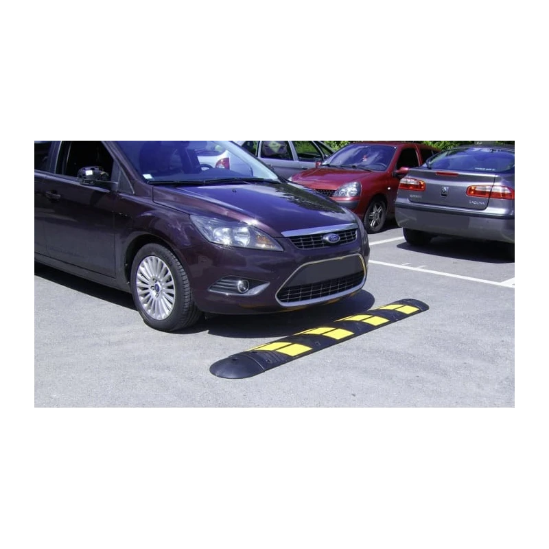 RS PRO High Visibility Heavy Duty Rubber Speed Bump 1.83 m x 300 mm x 75 mm, 15 km/h Speed Limit 125-2173