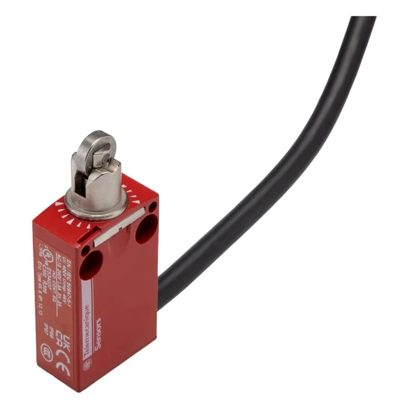 Telemecanique Sensors Roller Plunger Safety Limit Switch 2 NO/2 NC IP66, IP67, IP68 Zamak Housing 400V XCSM4102L2