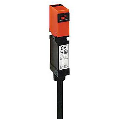Telemecanique Sensors Interlock Safety Interlock Switch, Keyed, Polyamide Housing, 250V DC, 240V AC, IP67, XCSMP70L5