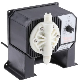 Hanna Instruments Diaphragm Electric Positive Displacement Pump 15.2L/h 14.5 psi 220V 240V BL15-2