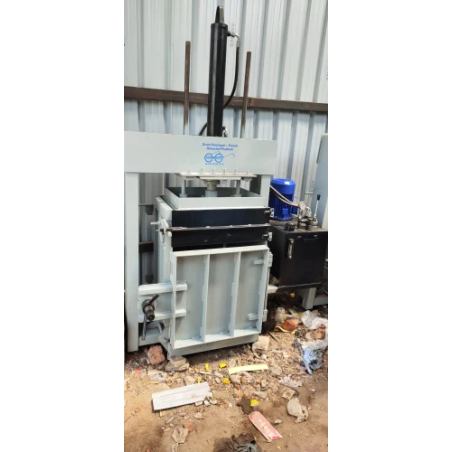 vertical-hydraulic-plastic-scrap-baler-29871