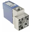 Telemecanique Sensors XMLB Series Differential Pressure Sensor with Relay Output, Measuring Range -0.87 bar to XMLBM02V2S11