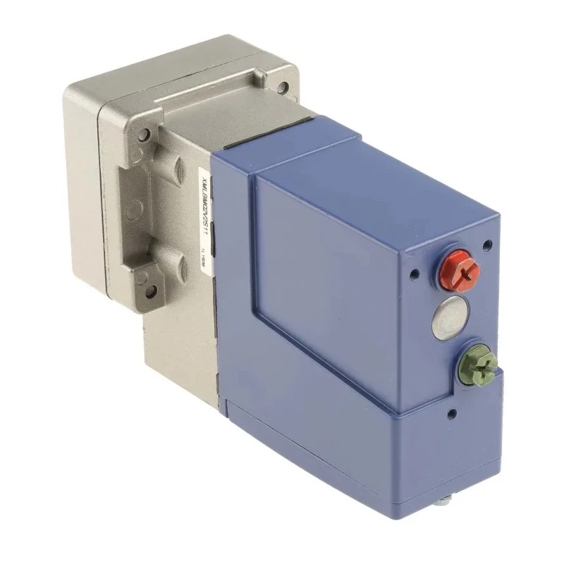 Telemecanique Sensors XMLB Series Differential Pressure Sensor with Relay Output, Measuring Range -0.87 bar to XMLBM02V2S11
