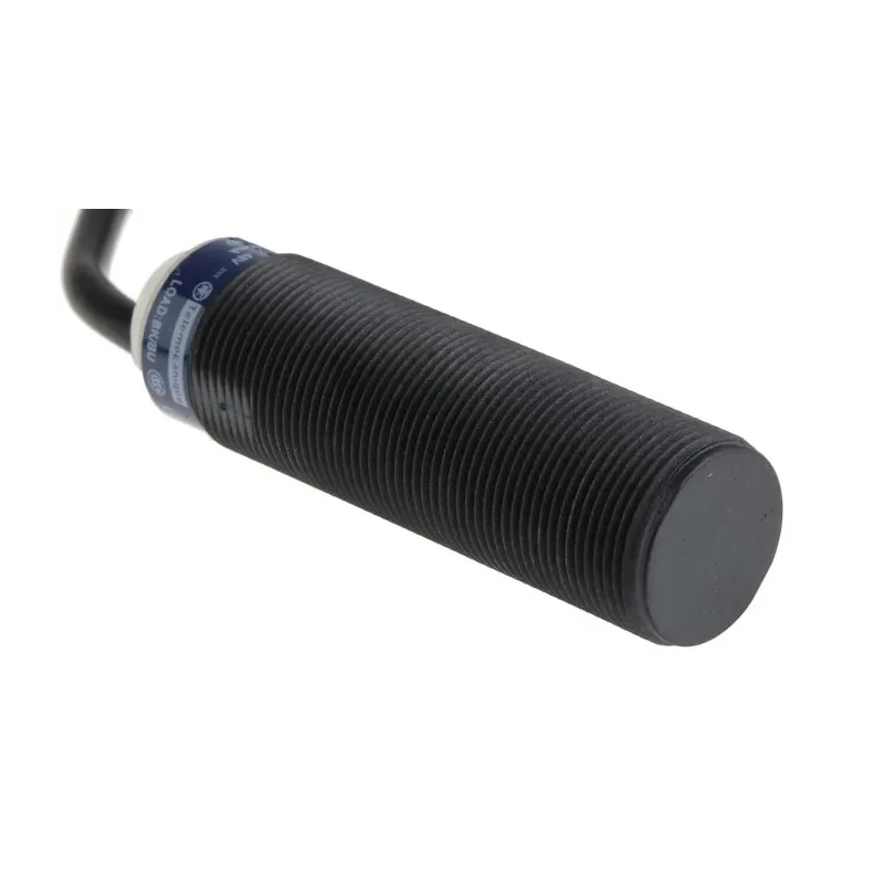 Telemecanique Sensors Threaded Barrel Inductive Proximity Sensor M18 x 1 PNP 48 V dc 8 mm Detection XS4P18PA370