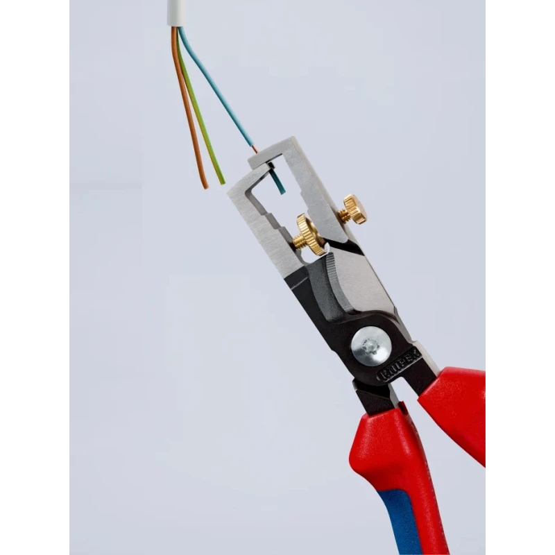 Knipex Copper Insulated Cable Cutter 0.1 to 10 mm² Stripping Range, Insulated Handle, 180mm Overall Length 13 62 180
