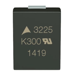 TDK Standard Varistor 110 pF 300 A Clamping Voltage 775 V Varistor Voltage 180 V 1210 B72650M0111K072