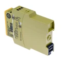 Pilz Safety Relay 110V AC, 2 Safety Contacts, 1 Auxiliary Contact, DIN Rail Mount PNOZ X7 774053