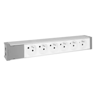 Legrand 16A 250V 6 Gang Non-French Trailing Socket 0 734 02