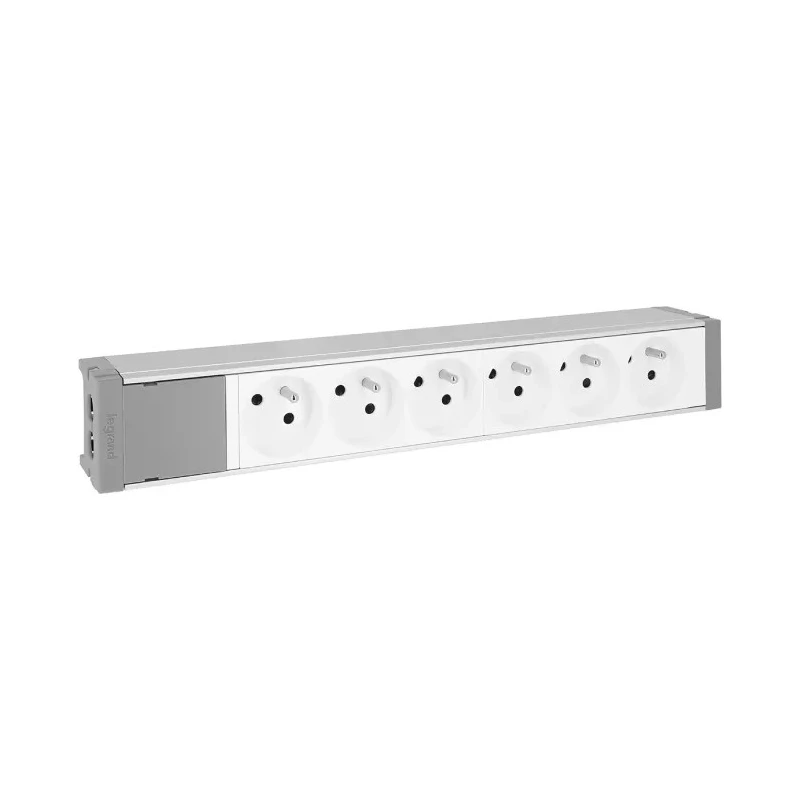 Legrand 16A 250V 6 Gang Non-French Trailing Socket 0 734 02