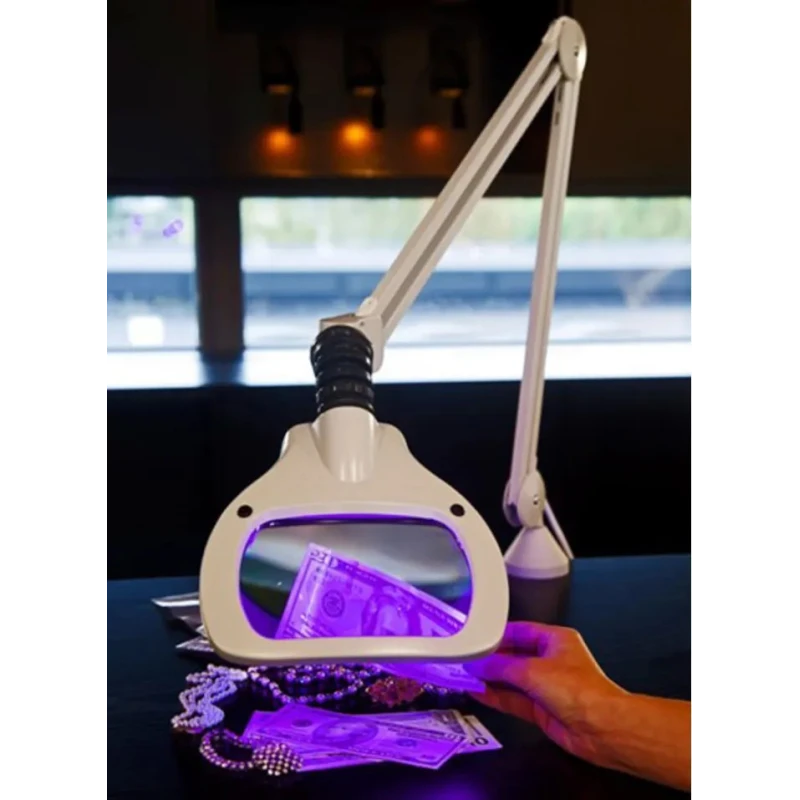 Luxo LED Magnifying Lamp with Table Lamp, 3.5dpt, 171 x 114 mm Lens, 6W, 50V WAL027980