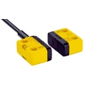 SICK STR1 Series RFID Non-Contact Safety Switch Vistal Housing 24V DC 2 NO M12 STR1