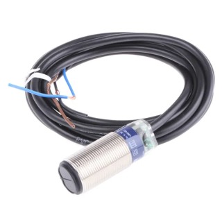 Telemecanique Sensors Retroreflective Photoelectric Barrel Sensor 24V DC, PNP Output, 4 m Detection Range, IP65 XUB1BPBNL2