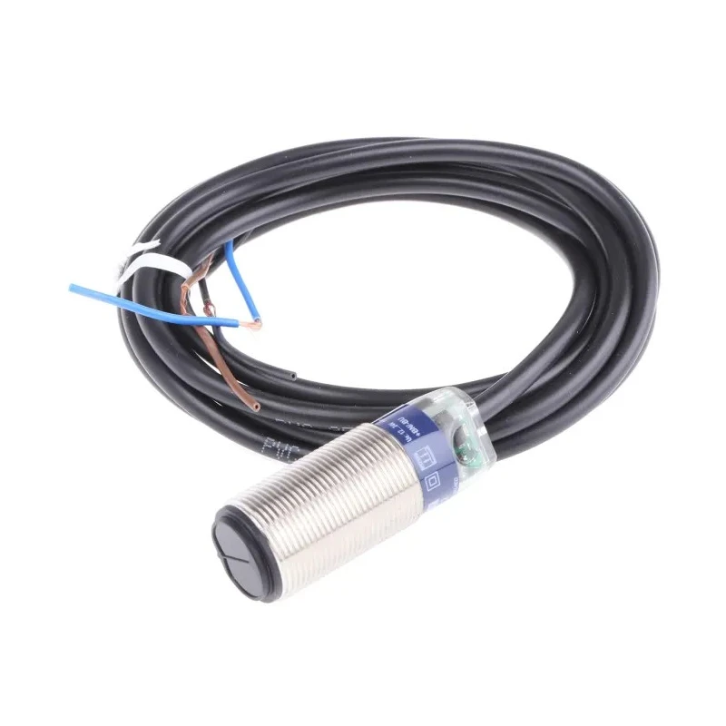 Telemecanique Sensors Retroreflective Photoelectric Barrel Sensor 24V DC, PNP Output, 4 m Detection Range, IP65 XUB1BPBNL2