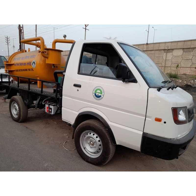  truck-mounted-sewer-suction-machine-1000ltr-1