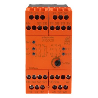 Dold 24V Safety Relay with 3 Safety Contacts, DIN Rail Mount, Model BH5928.92 DC24V 1-10S
