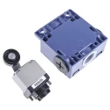 Telemecanique Sensors OsiSense XC Series Roller Lever Limit Switch, 1 NO/1 NC, IP66, Zinc Alloy Housing, 240V AC, 3A 