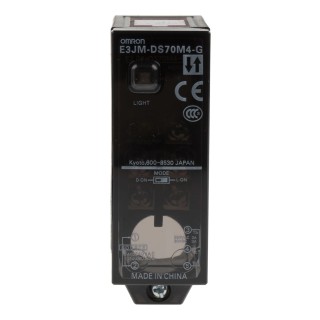 Omron Diffuse Photoelectric Sensor Block Sensor 700 mm Detection Range Relay Output IP66 E3JM-DS70M4-G