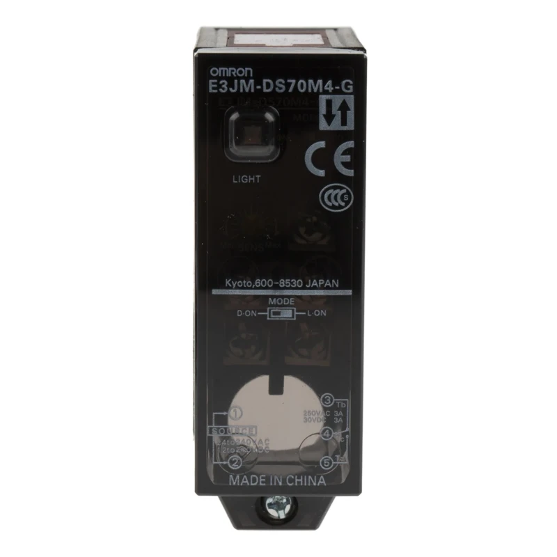 Omron Diffuse Photoelectric Sensor Block Sensor 700 mm Detection Range Relay Output IP66 E3JM-DS70M4-G