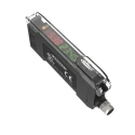 Banner Plastic Glass Fibre Amplifier 1100 mm Detection Range PNP Output 960 mW Power IP50 30V dc DF-G2-PS-Q7
