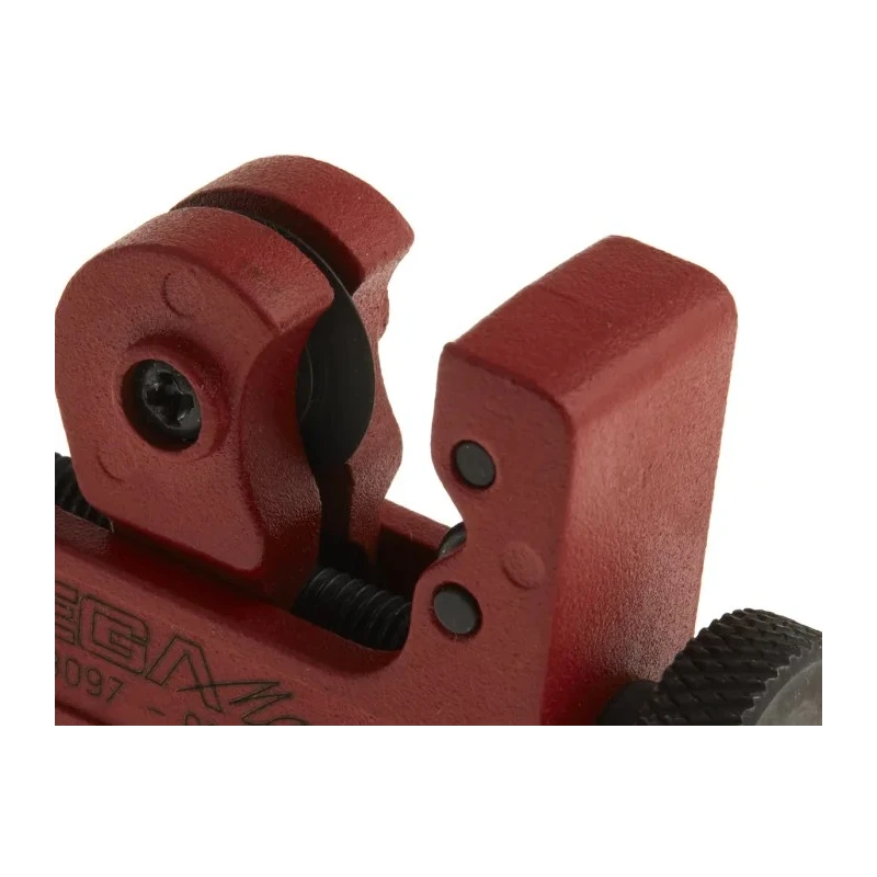 Ega-Master Pipe Cutter 3-22 mm Cutting Capacity Zinc Alloy Body Automatic Cutter Action 63097