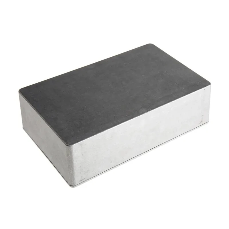 Hammond Die Cast Aluminium Enclosure IP54 52 mm x 187.8 mm x 119.5 mm 1590D