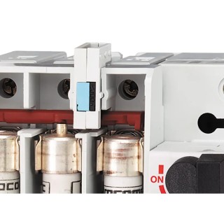 Socomec Auxiliary Contact FUSERBLOC 1 NO/1 NC 1.25kA France 39940310