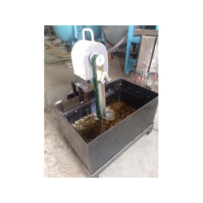 megamech-oil-skimmer