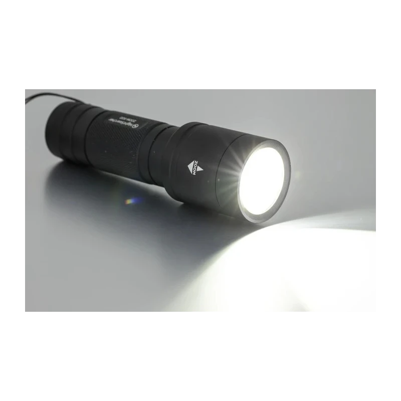 Nightsearcher Aluminium LED Torch 500 Lumens, Spot to Flood Zoom Beam, IP66, 4 x AAA Alkaline Batteries NSZOOM500
