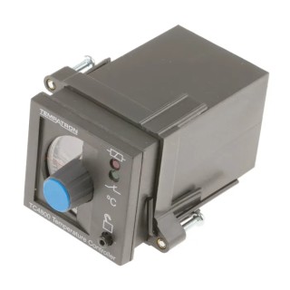 Tempatron On-Off Temperature Controller DIN Rail, Panel, Surface Mount 5 Output Relay 230V AC TC4800