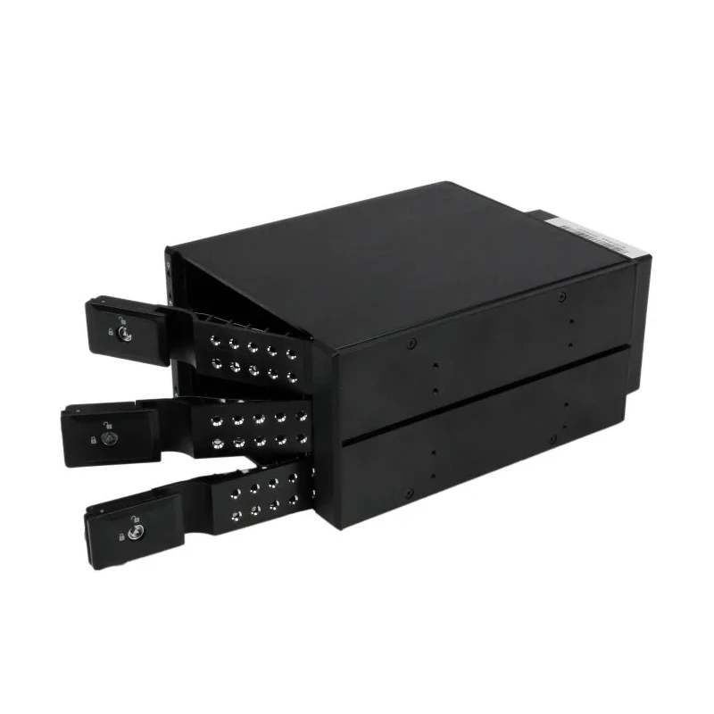 StarTech.com 3.5 in Mobile Rack Backplane SATA Interface 3 Drive Support 194.1 x 145 x 110 mm HSB3SATSASBA