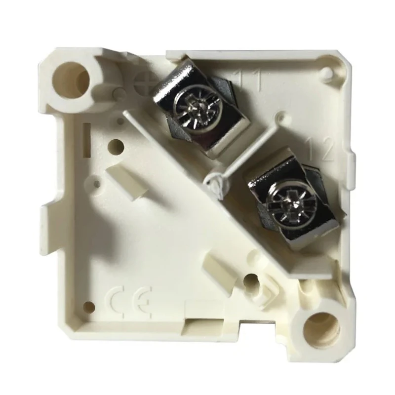 RS PRO Analogue Voltmeter DC 45 mm x 45 mm Cutout, 1% Accuracy, Knife-edge Pointer Deflection 0° to 90° 186-2479