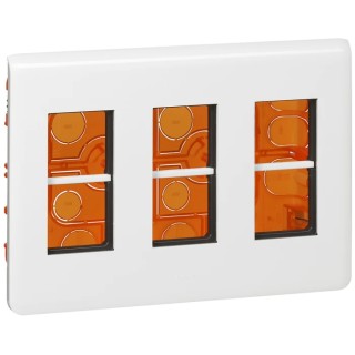 Legrand White 3 Gang Faceplate & Mounting Plate Flush Mount Type 5mm Depth Screwed 078873L