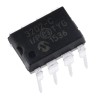 Microchip 2-Channel 12-bit Successive Approximation Register ADC 100ksps Through Hole 8-Pin PDIP MCP3202-CI/P