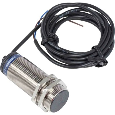 Telemecanique Sensors Threaded Barrel Inductive Proximity Sensor M30 x 1.5 2-Wire 264V ac/dc XSAV11801TF