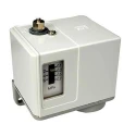 SMC Pneumatic Pressure Switch IS3000-02L5 0.1 MPa to 0.7 MPa 5V DC 10mA LED Indicator Japan