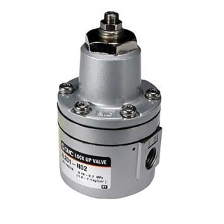 SMC Pneumatic Booster Regulator, Port Size 1/4, Single Acting, Double Acting, 3 Port Options EIL201-F02-L