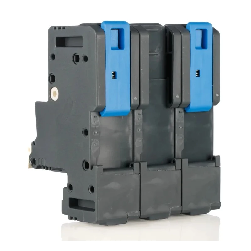 Schneider Electric 125A Rail Mount Fuse Holder, 3P-Pole, 690V ac DF223C
