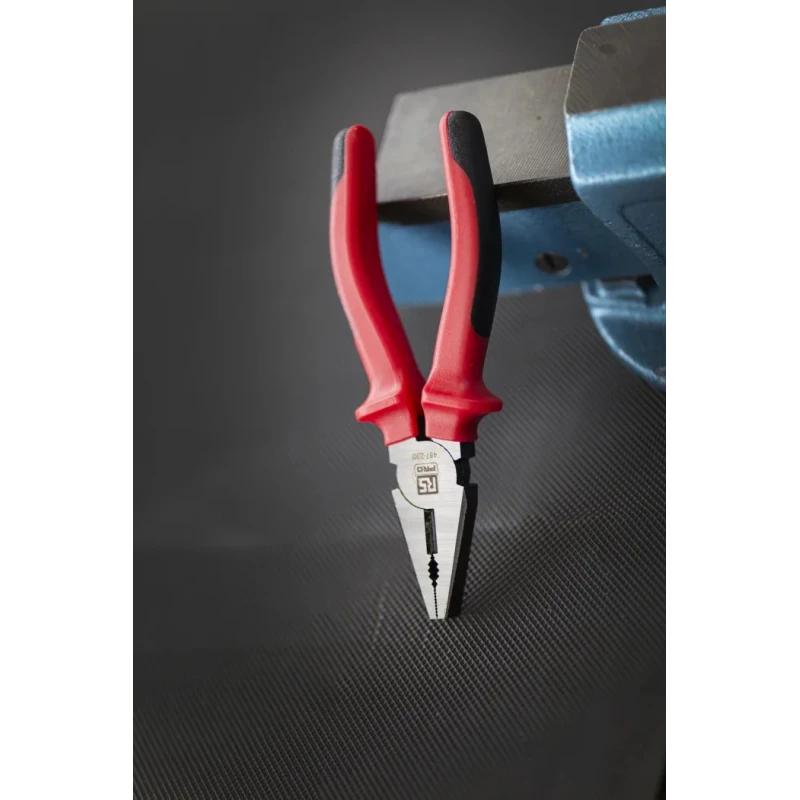 RS PRO 1-Piece Combination Plier Serrated Jaw 34mm, 150mm Overall Length, VDE/1000V Approved, ESD Safe 487-230