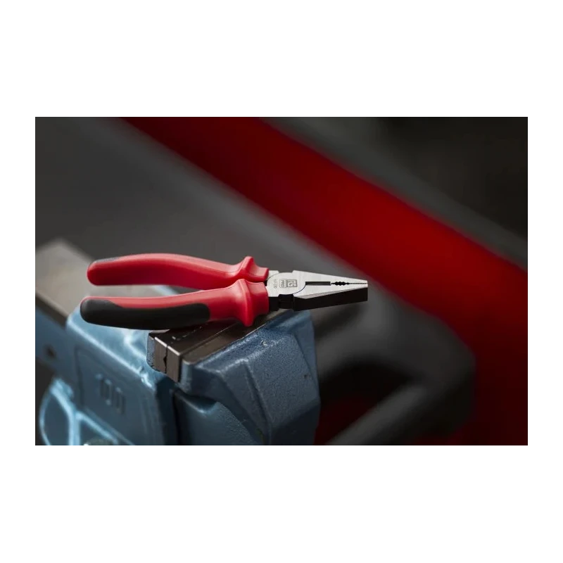 RS PRO 1-Piece Combination Plier Serrated Jaw 34mm, 150mm Overall Length, VDE/1000V Approved, ESD Safe 487-230