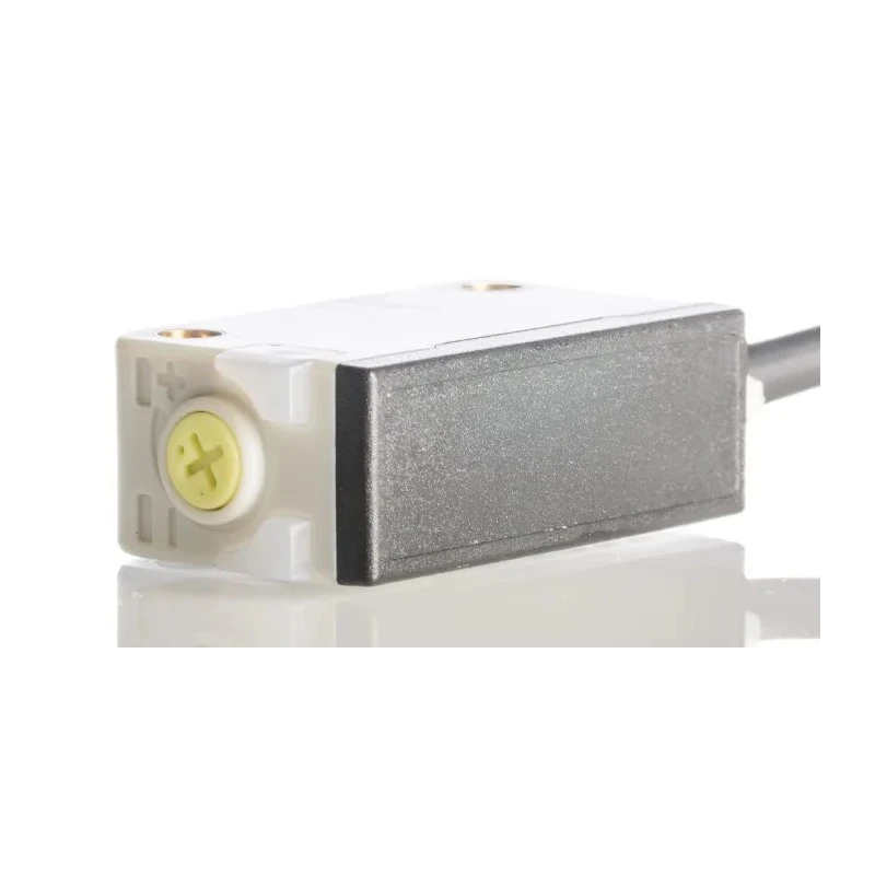 RS PRO Polarised Retro Reflection Photoelectric Sensor Block Style 4 m Detection Range NPN NO/NC Output IP67 IP Rated IP67