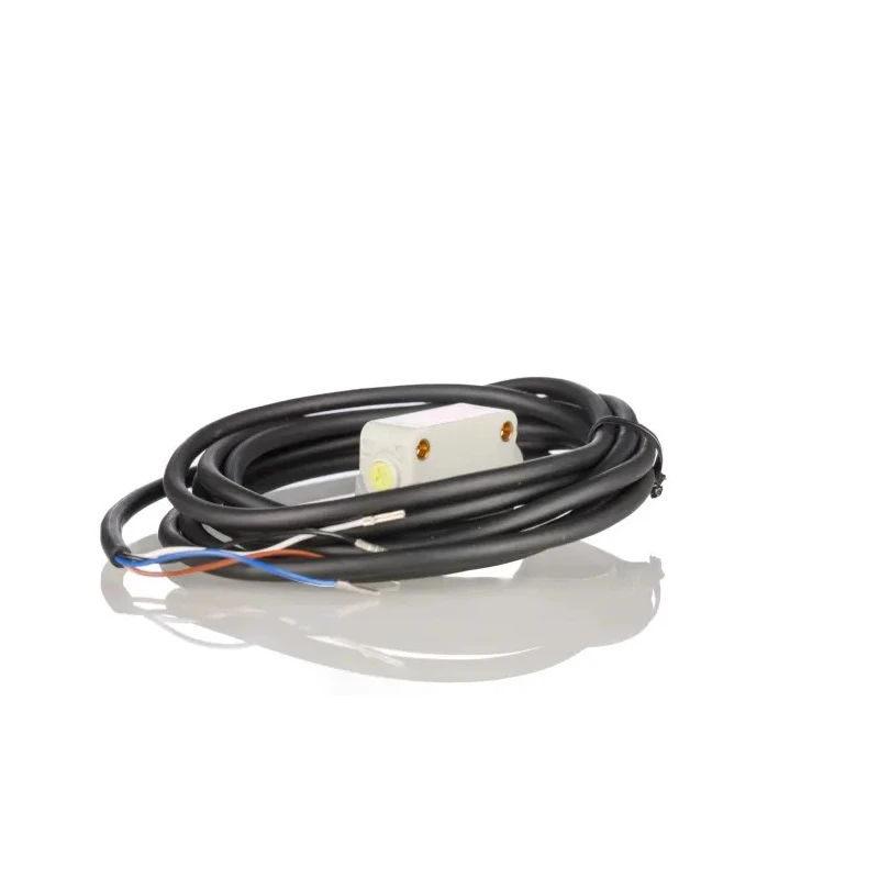RS PRO Polarised Retro Reflection Photoelectric Sensor, Block Style, 4 m Detection Range, PNP NO/NC Output, Protection IP67