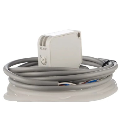 RS PRO Diffuse Reflection Photoelectric Sensor, Block Style, 2 m Detection Range, Relay Output, IP67, Model 202-4475
