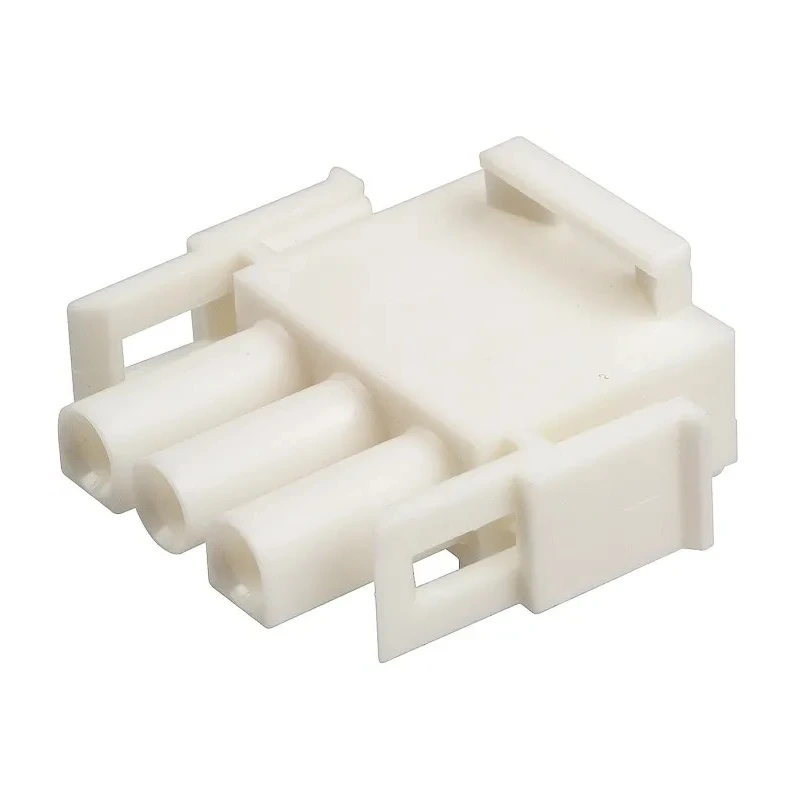 TE Connectivity Universal MATE-N-LOK Male Connector Housing 6.35 mm Pitch 3 Way 1 Row Straight 350766-4
