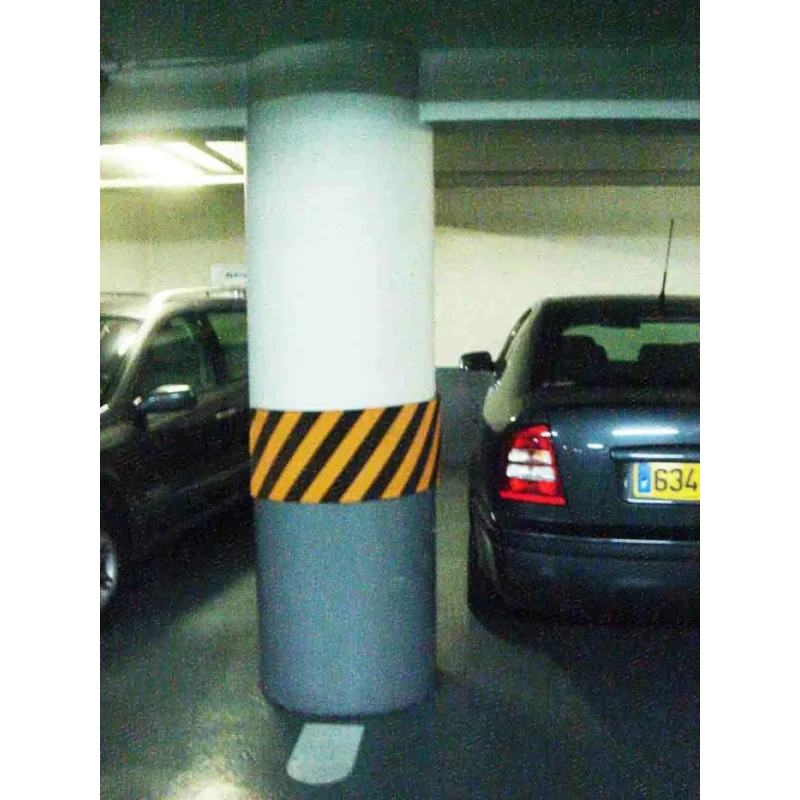 RS PRO Black, Yellow Impact Protector 1m Length x 300mm Width x 20mm Thickness Nitrile Rubber 204-1809