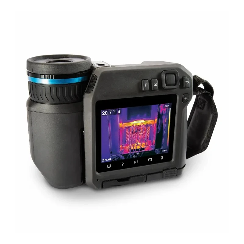 FLIR Thermal Imaging Camera 1500°C, 640 x 480 Pixel Detector Resolution, USB Type C Interface, 4 Inch Display FLIR T560 24°