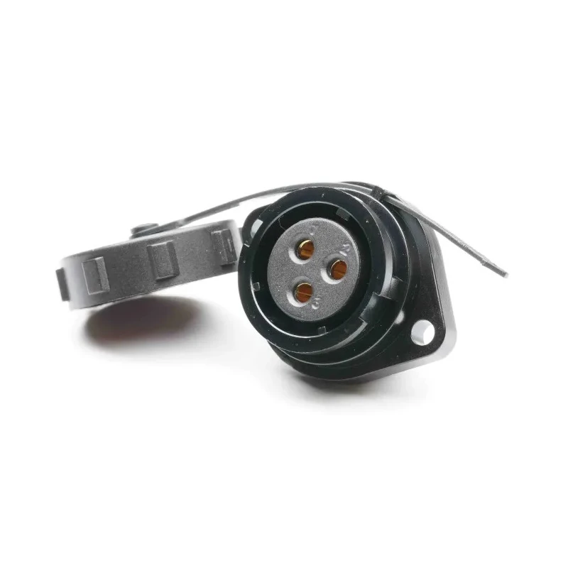 RS PRO Circular Connector 3 Contacts Flange Socket Female IP67 500V 30A Polyamide 66 207-2398