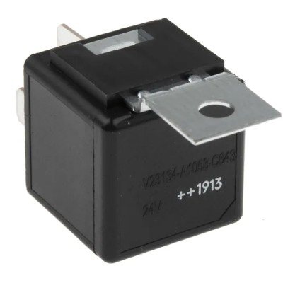 TE Connectivity Automotive Relay 24V DC Coil Voltage 40A Switching Current SPDT V23134A1053C643 6-1393302-3