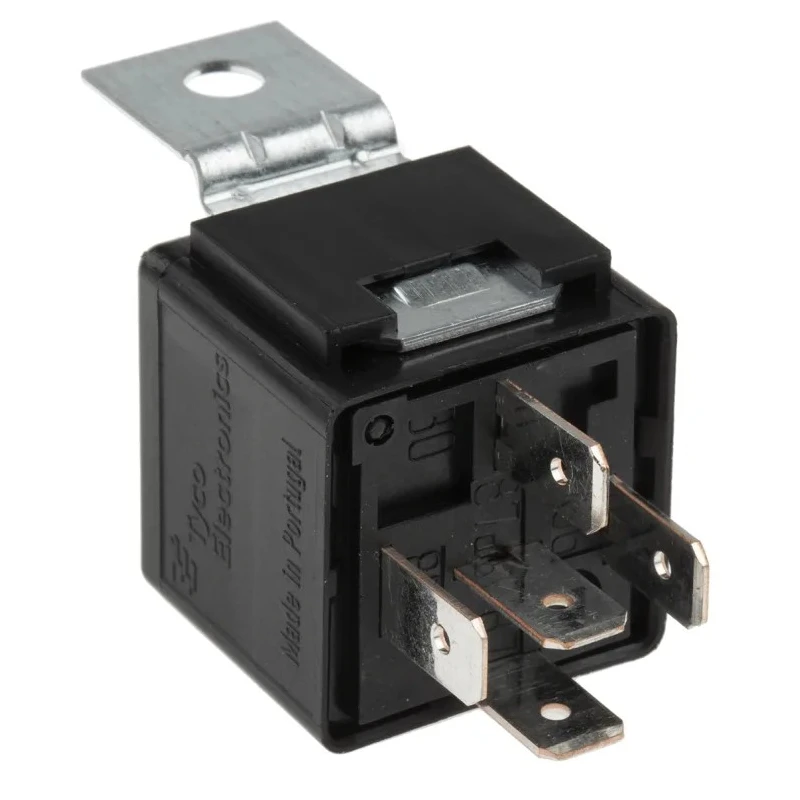 TE Connectivity Automotive Relay 24V DC Coil Voltage 40A Switching Current SPDT V23134A1053C643 6-1393302-3