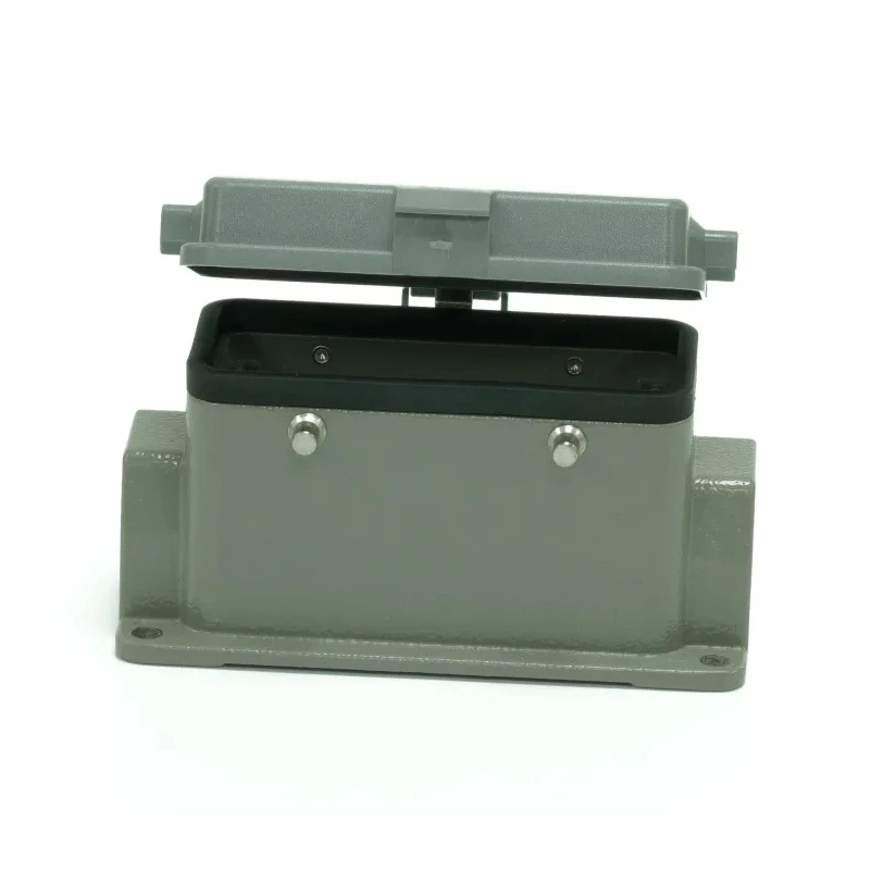 RS PRO Heavy Duty Power Connector Housing Surface Mount Die Cast Aluminium IP65 4 Levers M25 Thread Size 208-4975