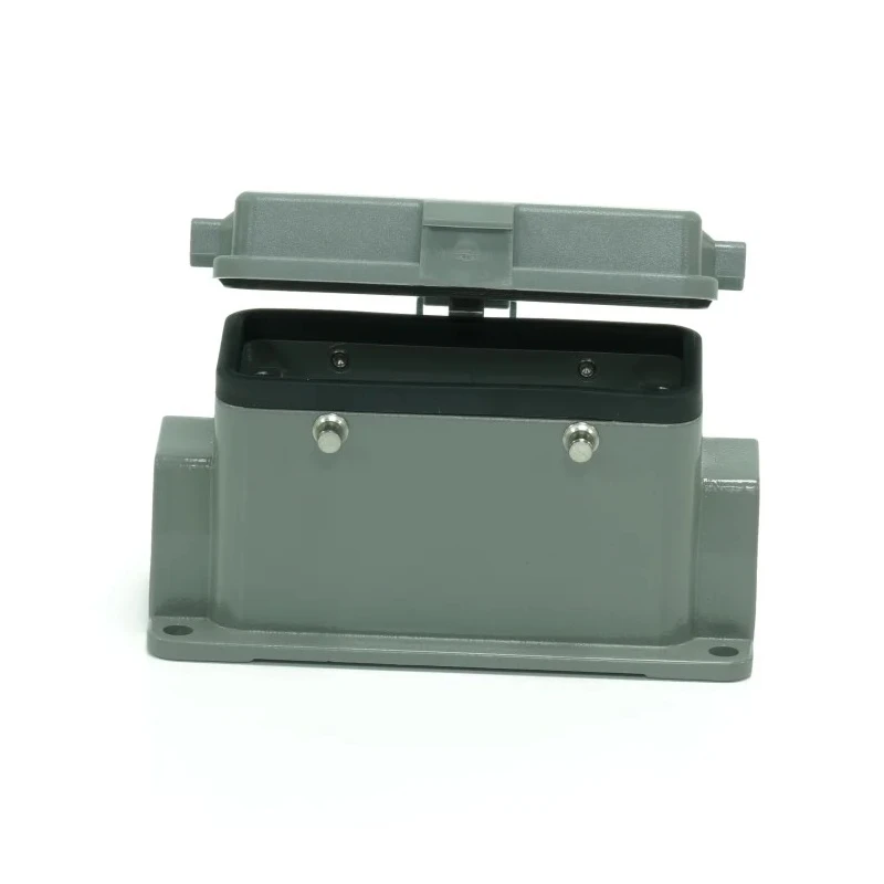 RS PRO Heavy Duty Power Connector Housing Surface Mount Die Cast Aluminium IP65 PG21 Thread 4 Levers 208-4976